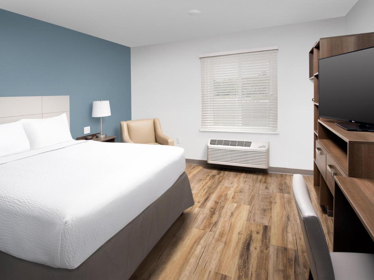 Extended Stay America Select Suites - Диърфийлд Бийч Екстериор снимка