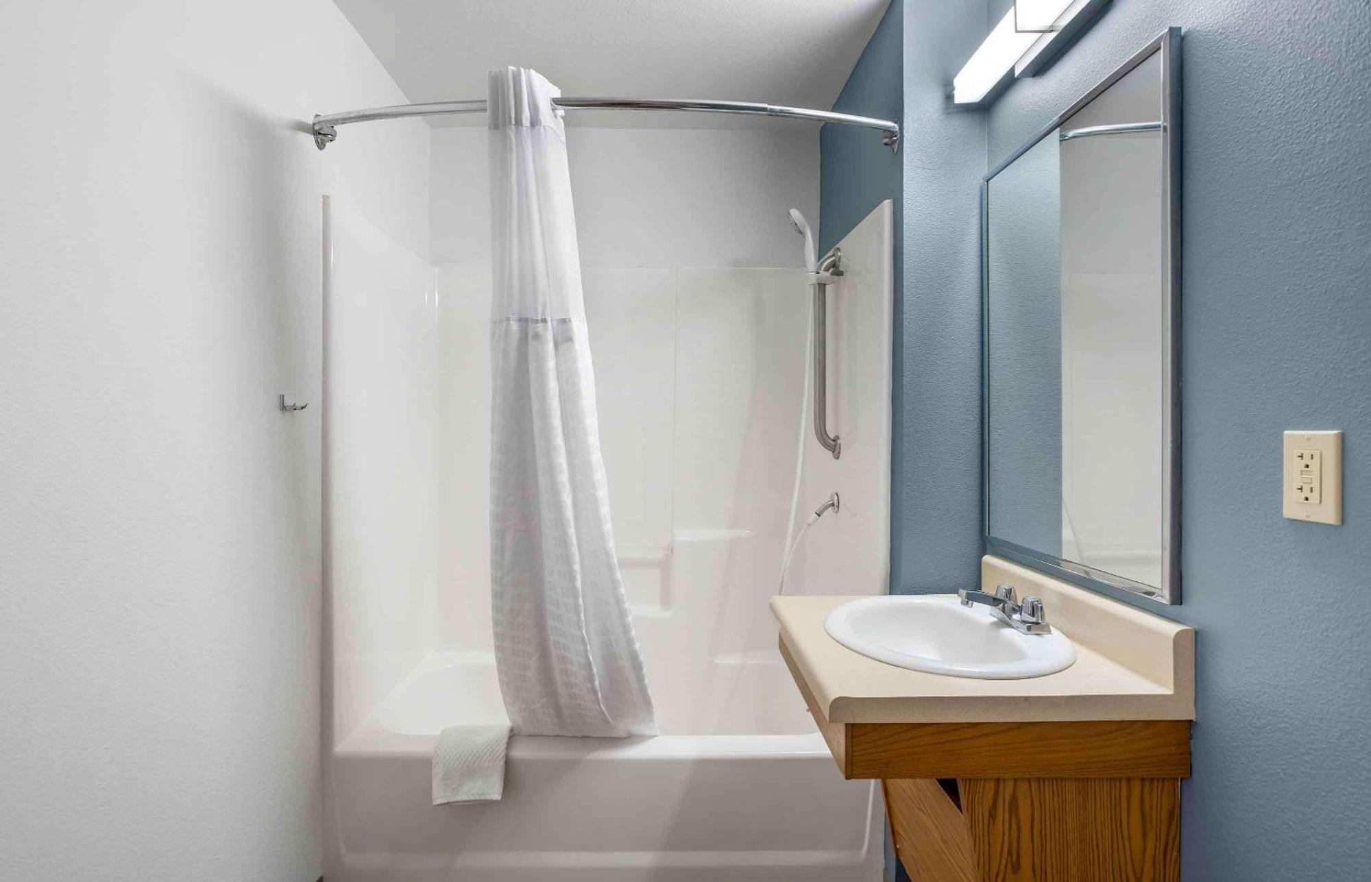 Extended Stay America Select Suites - Диърфийлд Бийч Екстериор снимка