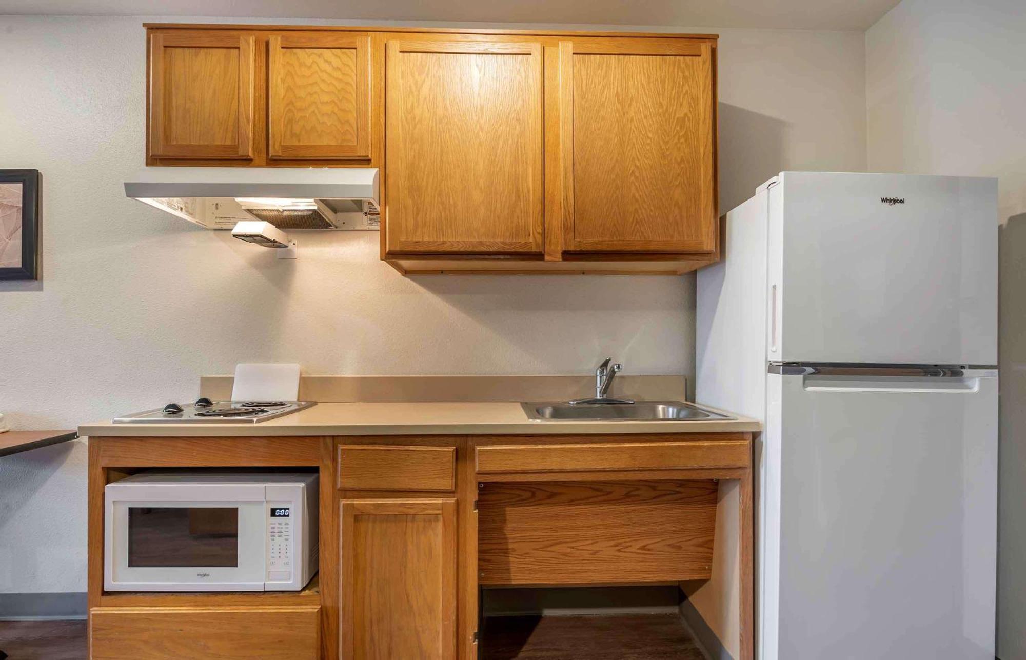 Extended Stay America Select Suites - Диърфийлд Бийч Екстериор снимка