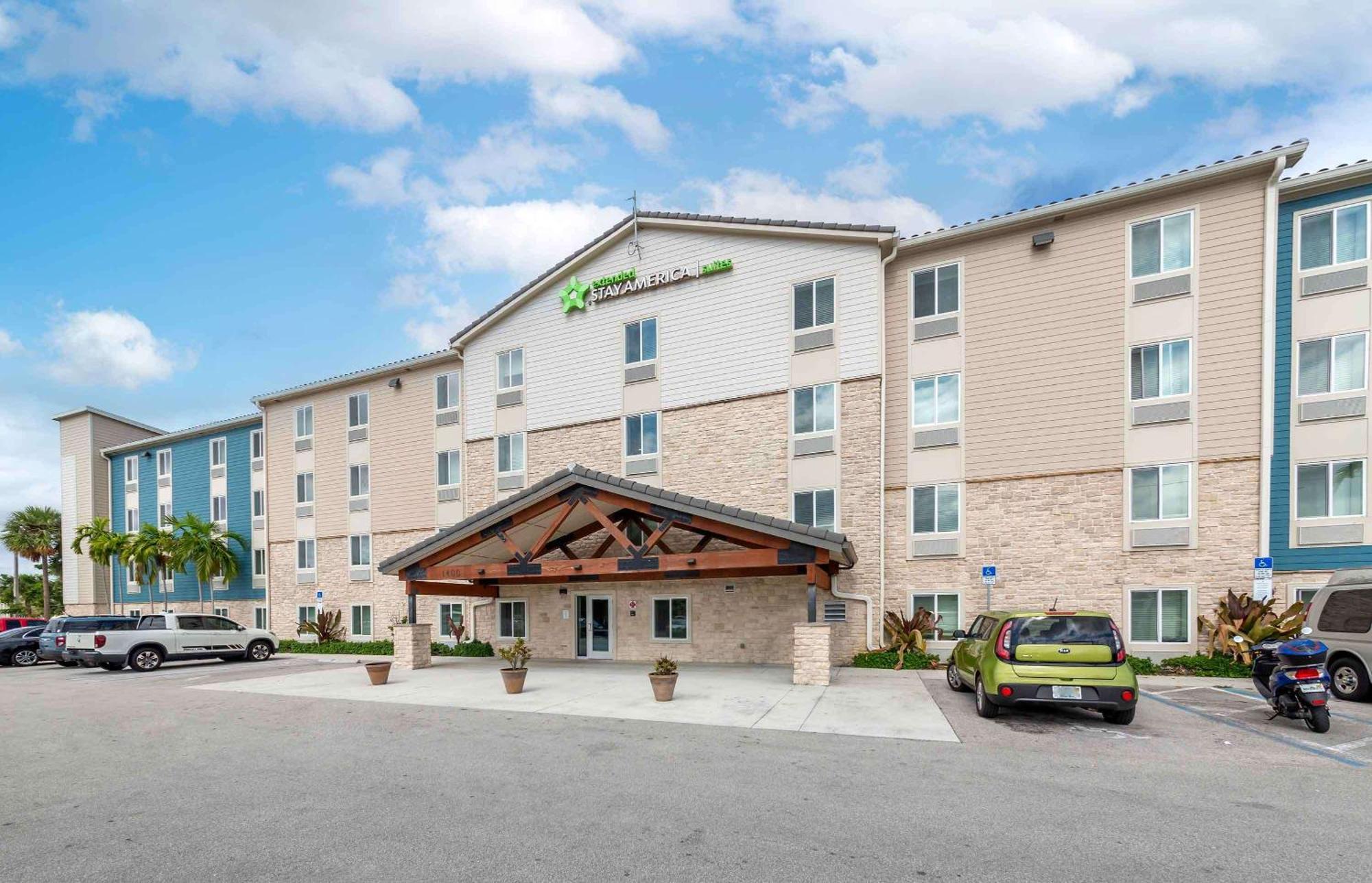 Extended Stay America Select Suites - Диърфийлд Бийч Екстериор снимка